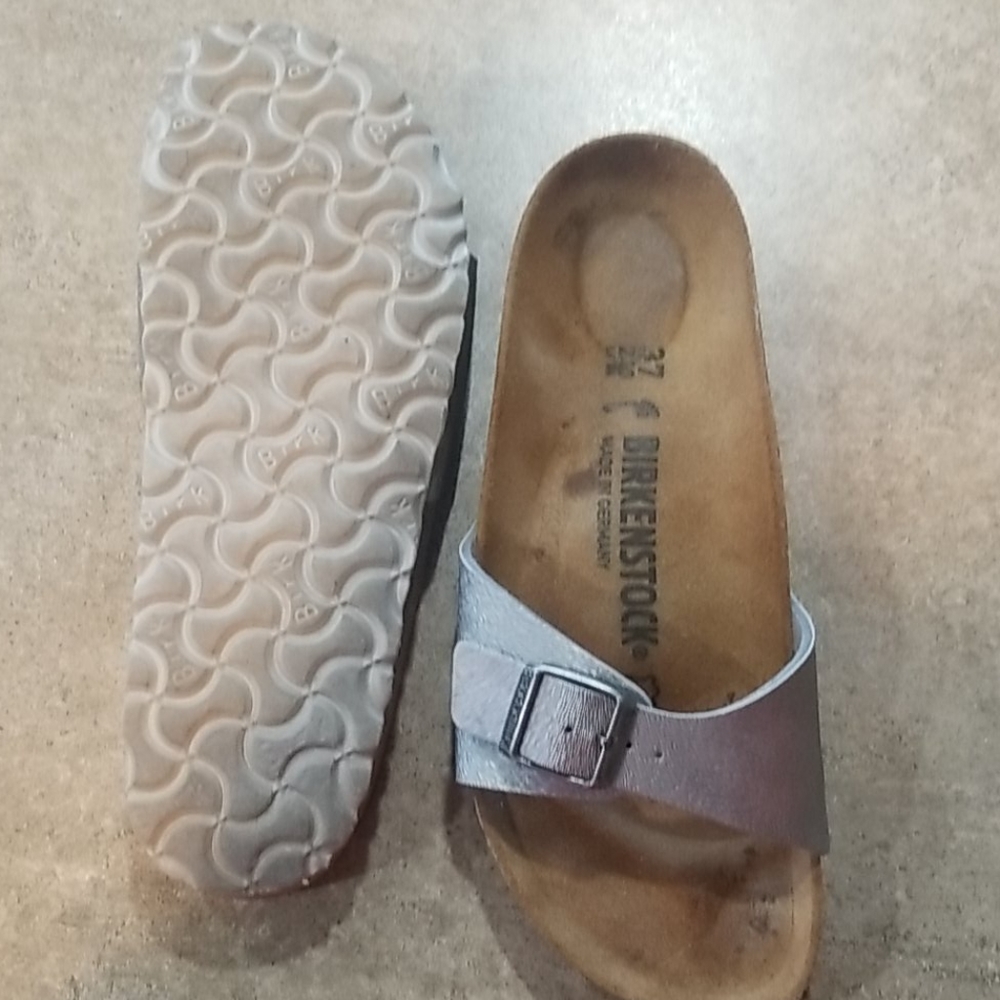 Silver/grey Birkenstock Madrid.